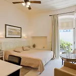 Omorfi Poli 4* Ναύπλιο
