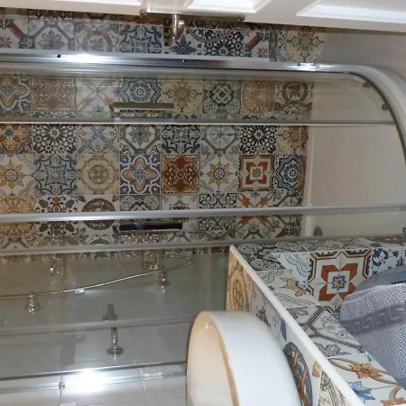 Omorfi Poli Ναύπλιο