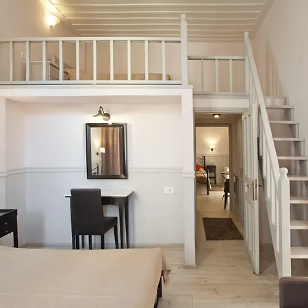 Omorfi Poli 4* Ναύπλιο