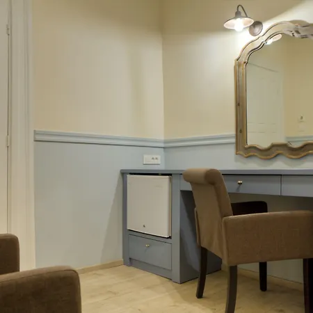 Omorfi Poli 4* Nauplie