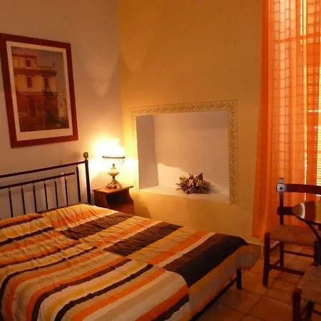 Omorfi Poli 4* Nauplie