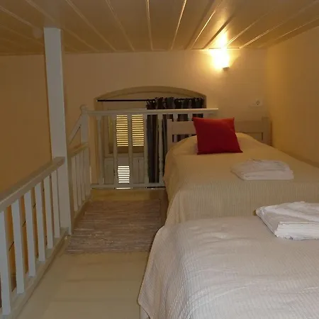 Omorfi Poli Maison d'hôtes Nauplie