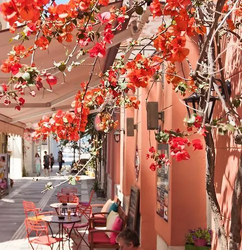 Omorfi Poli Gasthuis