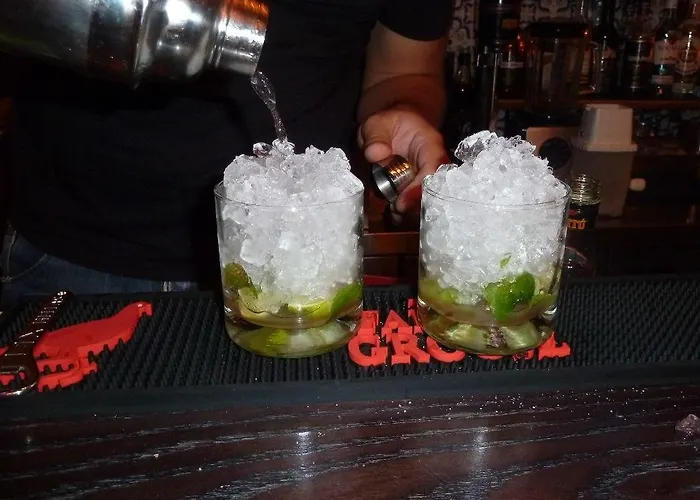 Πανσιόν Omorfi Poli