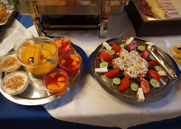 Πανσιόν Omorfi Poli